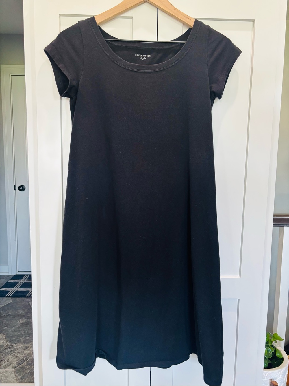 Eileen Fisher Organic Cotton Black Scoop-Neck Cap Sleeve A-Line Dress
